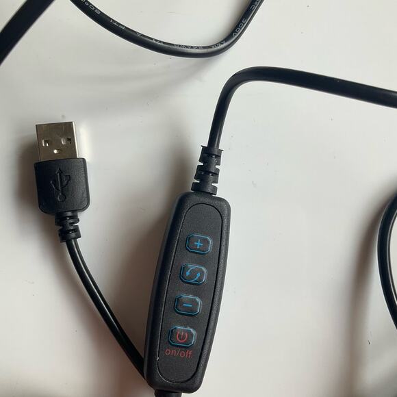 Dimmable Desk Makeup LED Ring Light 10" with Tripod Stand & Phone Holder, white - Picture 6 of 11